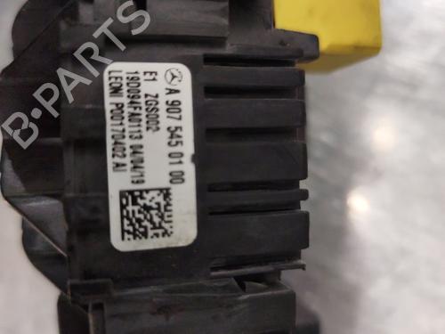 Fuse box MERCEDES-BENZ SPRINTER 3,5-t Van (B907, B910) 314 CDI RWD (907.631, 907.633, 907.635, 907.637) | BP30059331E1 