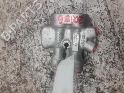 Used Brake master cylinder NISSAN PRIMERA Hatchback (P11) [1996-2002]  21465034