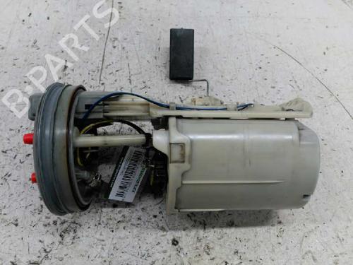 Used Fuel pump VW GOLF IV (1J1) [1997-2008]  21438666