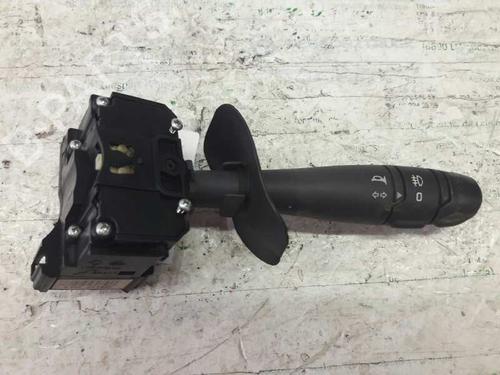 Used Steering column stalk RENAULT CLIO II (BB_, CB_) 1.9 D (B/CB0E, BB0J) (64 hp) 21447287