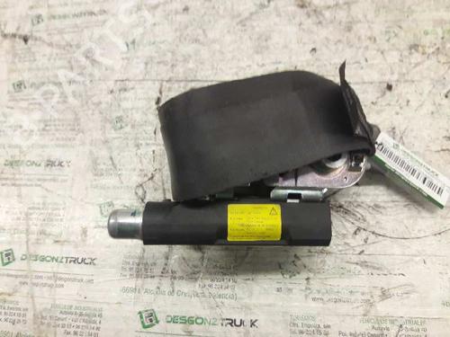 Used Rear right seatbelt RENAULT CLIO III (BR0/1, CR0/1) [2005-2014]  21451908