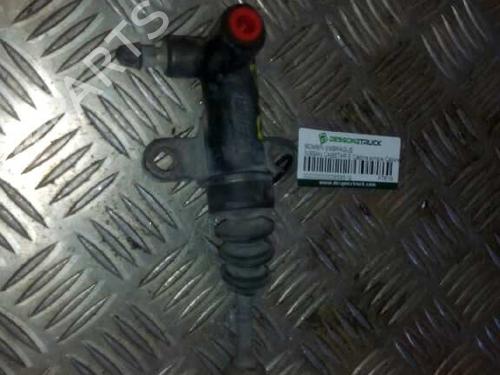 Used Clutch slave cylinder Clutch slave cylinder NISSAN CABSTAR E (TL_, VL_) [1992-2006] 40063819 40063819
