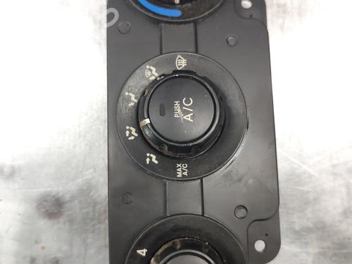 Used Climate control KIA CERATO I Hatchback (LD) [2004-2010]  29432670