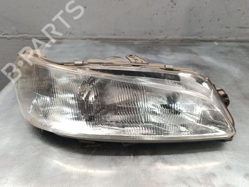 Used Right headlight PEUGEOT 306 Hatchback (7A, 7C, N3, N5) [1993-2003]  30400547