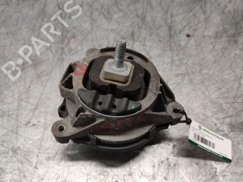 Used Engine mount BMW 3 (F30, F80) 320 d xDrive (184 hp) 28708742