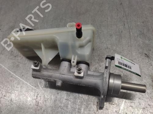 Used Brake master cylinder RENAULT TRAFIC II Van (FL) [2001-2025]  24529724