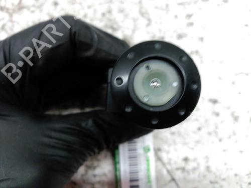 Commutateur AUDI TT (8N3) 1.8 T (180 hp) 21444880