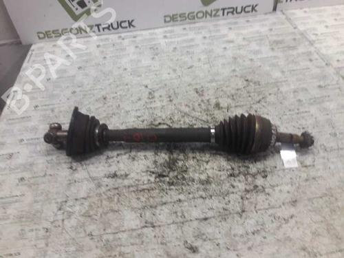 Used Left front driveshaft RENAULT CLIO I (B/C57_, 5/357_) [1990-1999]  21460695
