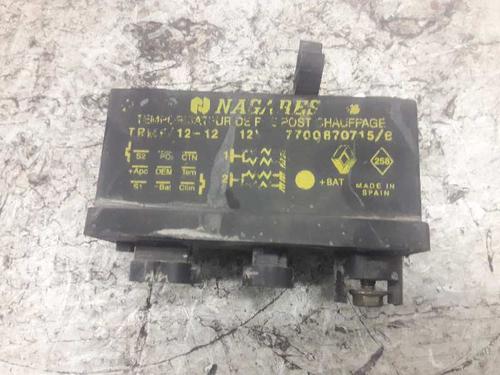 Module électronique RENAULT MEGANE I Classic (LA0/1_) 1.9 D (LA0A, LA0U, LA0R) (64 hp) 21494867
