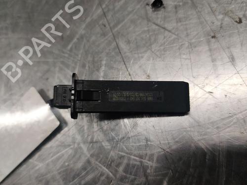 Electronic sensor AUDI Q3 (F3B) 35 TDI quattro | BP32843512M84 - Image 3