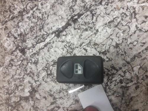 Used Right front window switch LAND ROVER DISCOVERY II (L318) 2.5 Td5 4x4 (139 hp) 21466940