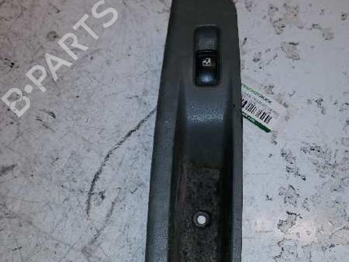 Used Right rear window switch CHEVROLET LACETTI (J200) [2003-2025]  21479820