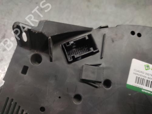 Cockpit MERCEDES-BENZ SPRINTER 2-t Platform/Chassis (B901, B902) 212 D (901.421, 902.412) | BP24678744C47 