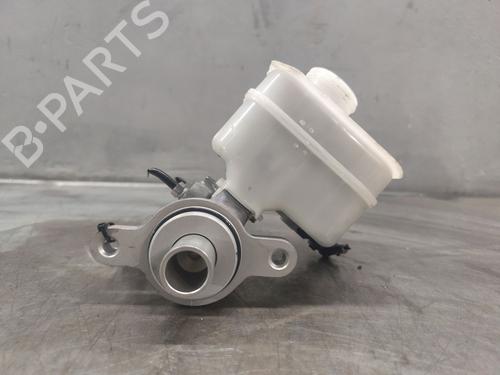 Brake master cylinder IVECO DAILY VI Van 33S12, 35S12, 35C12 | BP38795508M77 - Image 2