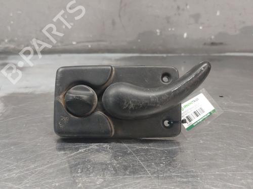 Used Rear right interior door handle Rear right interior door handle RENAULT MASTER II Van (FD) [1997-2013] 33906478 33906478