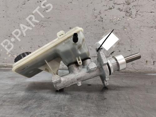 Brake master cylinder RENAULT TRAFIC II Van (FL) | BP32010231M77