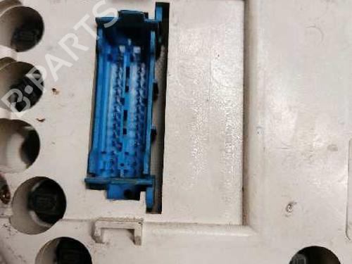 Instrument cluster RENAULT TRAFIC Van (T_, P_, V_) 2.0 | BP21476945C47