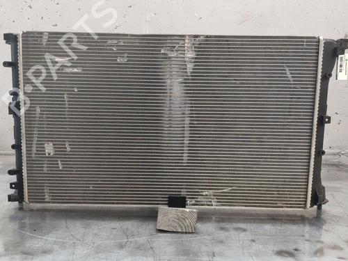 Used Water radiator RENAULT TRAFIC II Van (FL) [2001-2025]  30382525