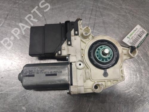 Used Right rear window motor Right rear window motor SEAT LEON (1P1) [2005-2013] 33216617 33216617