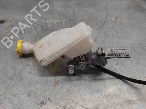Used Brake master cylinder PEUGEOT 208 I (CA_, CC_) [2012-2021]  24529621