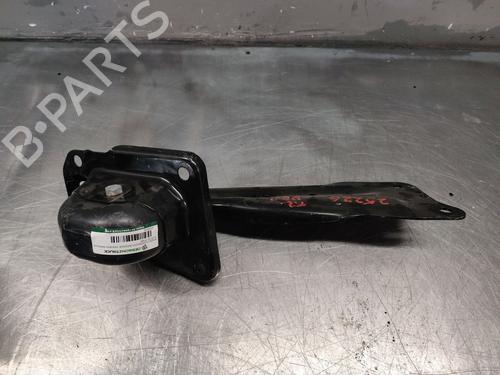 Used Right rear suspension arm Right rear suspension arm AUDI Q3 (F3B) 35 TDI quattro (150 hp) 33695207 33695207