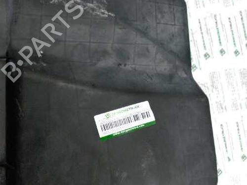 Used Air filter box MERCEDES-BENZ VITO Van (W638) [1997-2003]  21446799