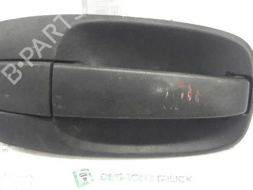 Used Front right exterior door handle NISSAN PRIMASTAR Bus (X83) [2001-2025]  21447311