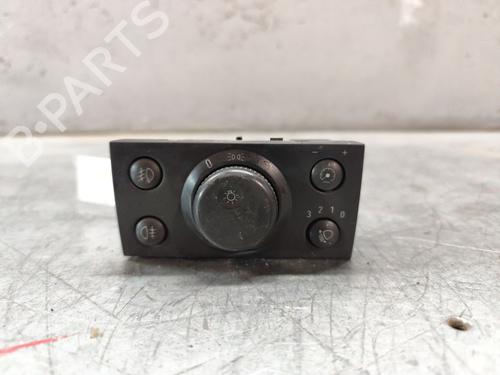 Used Headlight switch OPEL VECTRA C (Z02) [2002-2009]  25794157