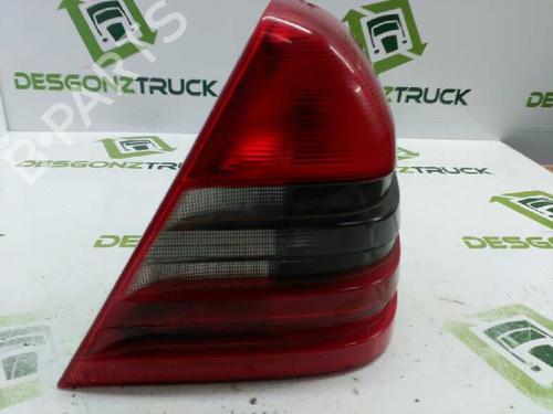 Used Right taillight MERCEDES-BENZ C-CLASS (W202) [1993-2000]  21427919