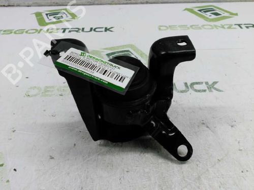 Used Engine mount TOYOTA COROLLA (_E12_) 1.6 VVT-i (ZZE121_, ZZE121R) (110 hp) 21433696