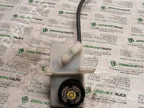 Used Brake fluid reservoir RENAULT ESPACE IV (JK0/1_) [2002-2025]  21473675