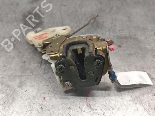 Used Front right lock NISSAN ALMERA I (N15) 2.0 D (75 hp) 28818332