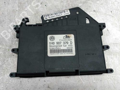 Used Engine control unit (ECU) VW GOLF III Variant (1H5) [1993-1999]  21436016