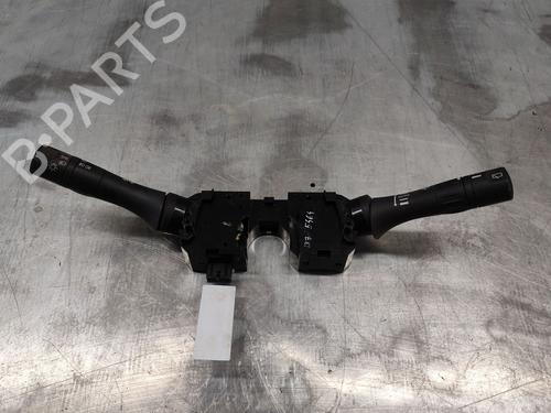 switch-nissan-juke-f15-2010-2011-2012-2013-2014-2015-2016-2017-2018-2019-35952696 main image