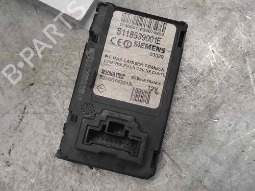 Used Ignition barrel RENAULT MEGANE II (BM0/1_, CM0/1_) [2001-2012]  21408473
