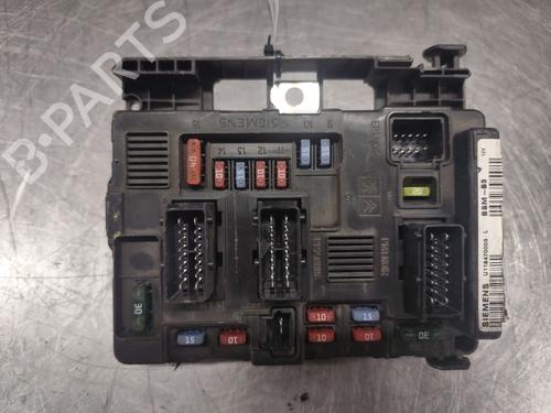 Used Fuse box Fuse box PEUGEOT 206 SW (2E/K) [2002-2026] 33398915 33398915
