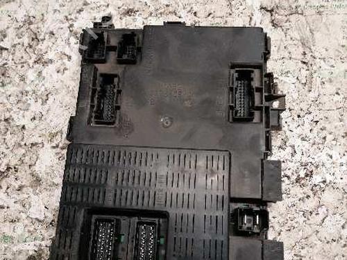 Used Fuse box CITROËN XSARA (N1) 2.0 HDi 90 (90 hp) 21476644