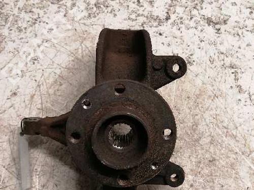 Used Right front steering knuckle RENAULT SCÉNIC II (JM0/1_) [2003-2010]  21479249