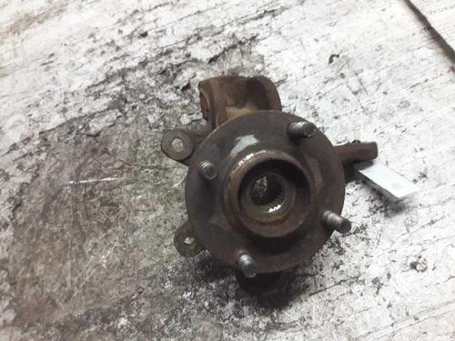 Used Left front steering knuckle FORD FIESTA V (JH_, JD_) [2001-2014]  21472789