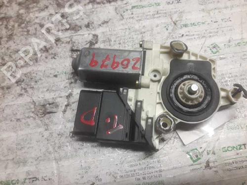 Right rear window motor SEAT LEON (1M1) | BP21470656E22