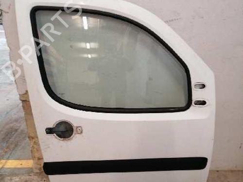 Used Right front door FIAT DOBLO MPV (119_, 223_) 1.3 JTD (75 hp) 21473360