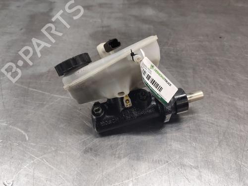Used Brake master cylinder Brake master cylinder CITROËN JUMPY I (U6U_) [1994-2006] 33608696 33608696