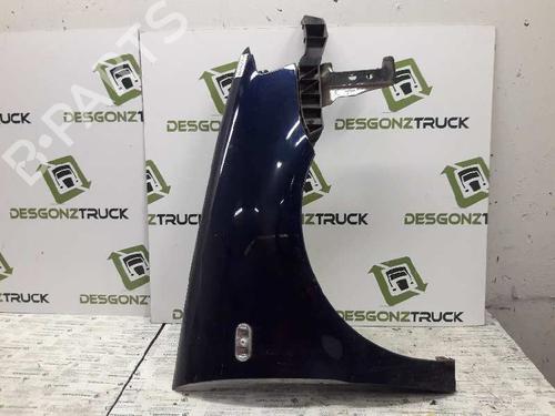 Used Right front fenders VW POLO (6N2) [1999-2001]  21444560