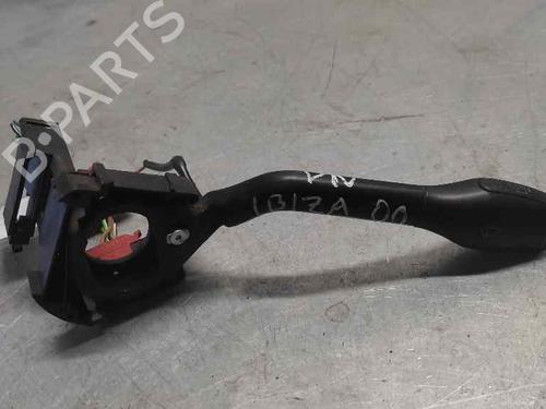 Used Steering column stalk SEAT IBIZA II (6K1) [1993-2002]  21401278