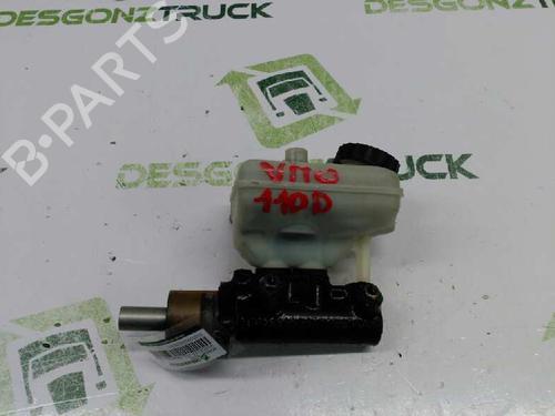 Used Brake master cylinder MERCEDES-BENZ VITO Van (W638) 110 D 2.3 (638.074, 638.078) (98 hp) 24679221