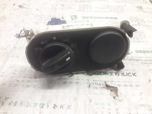 Used Headlight switch FORD MONDEO I (GBP) 1.8 i 16V (112 hp) 21470042