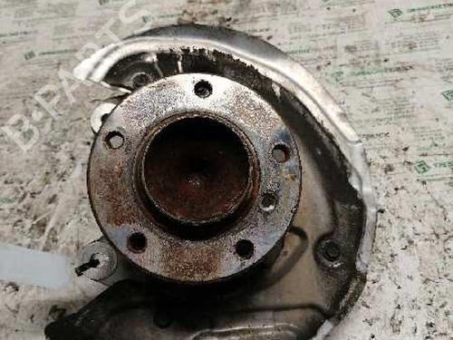 Used Right front steering knuckle BMW 1 (E87) 120 d (177 hp) 21477380