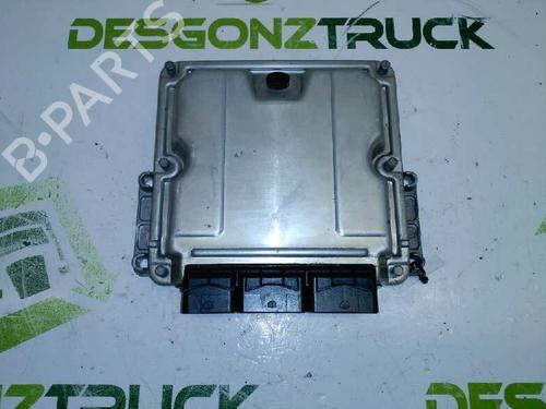 Used Engine control unit (ECU) NISSAN INTERSTAR Van (X70) [2002-2025]  21426587