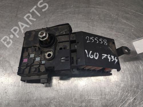 Used Fuse box Fuse box MERCEDES-BENZ E-CLASS (W211) E 320 CDI (211.026) (204 hp) 34152571 34152571