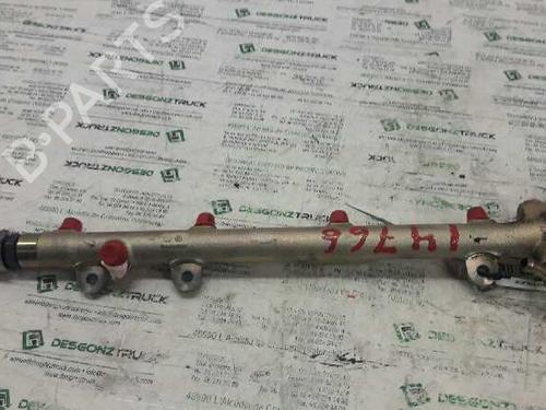 Used Injection rail MERCEDES-BENZ VITO Van (W638) [1997-2003]  21453634
